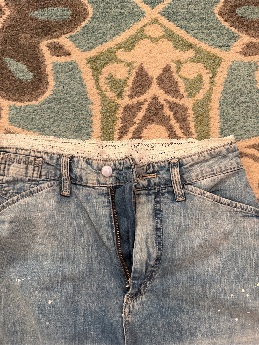 Pilcro barrel jeans - Picture 2 of 6